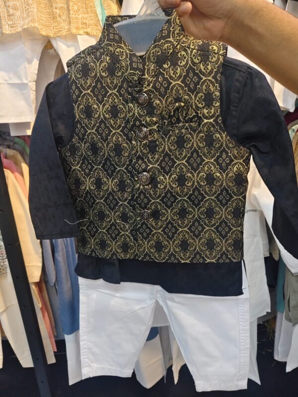 WhatsApp Image 2026-02-27 at 5.30.49 PM Punjabi coti set 06