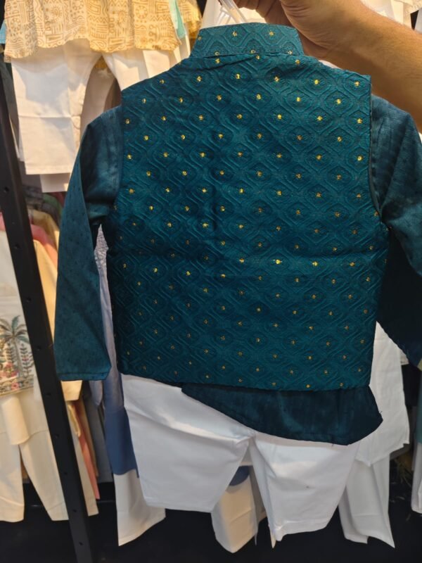 WhatsApp Image 2026-02-27 at 5.30.50 PM (2) Punjabi coti set 05